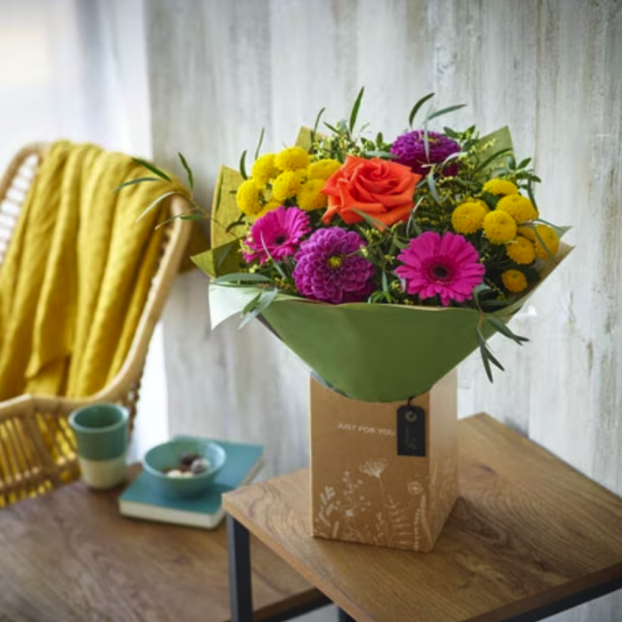 ‘The Flower Shop Helensburgh - Summer Gift Box’